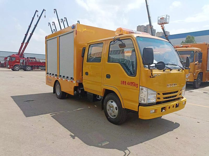 五十鈴雙排藍(lán)牌1000方救險車(便攜)