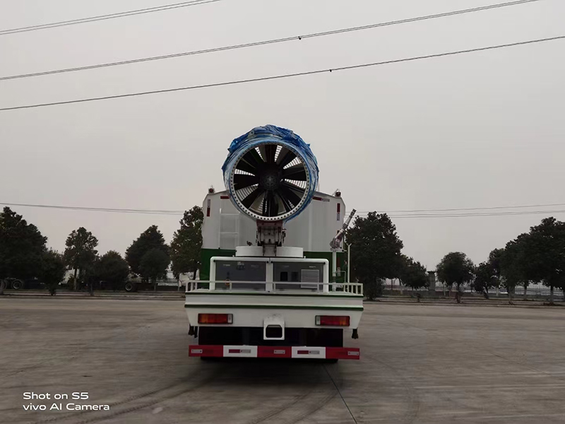 天龍后雙橋抑塵車(chē)--方罐